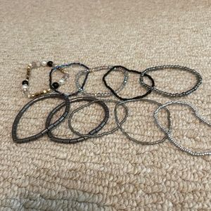 10 pack bracelets + 2 extras